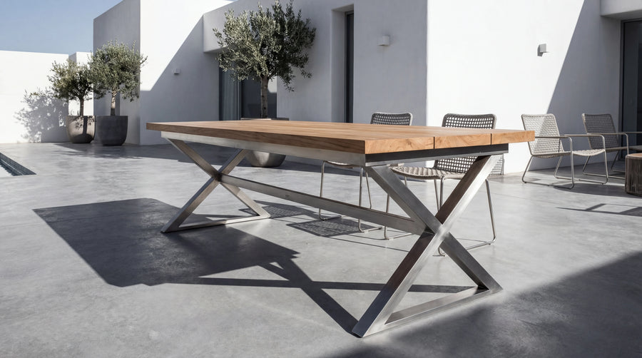 TERRA Dining Table